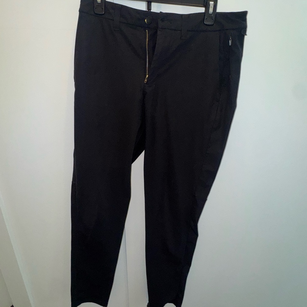 Lululemon Men's Black Slim Fit Pants